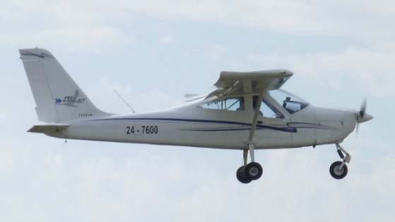 Tecnam 7600 flying at Redcliffe - Fly Now Redcliffe