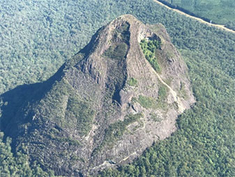 Mt Beerwah Glasshouse Mountains